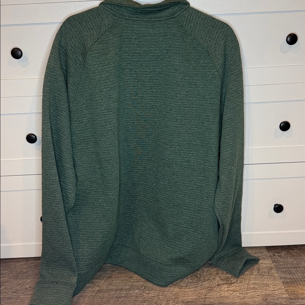 NWT VRST Men’s Recharge 1/4 Zip - Picture 6 of 7